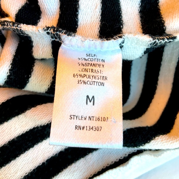 Lumière Black and White Striped Top - M - Picture 5 of 5